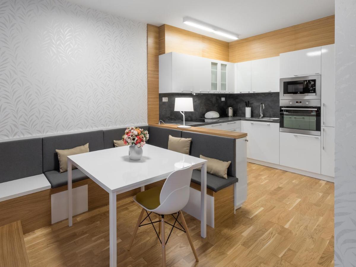 Suites And Apartments Medvedin Špindlerŭv Mlýn Eksteriør bilde