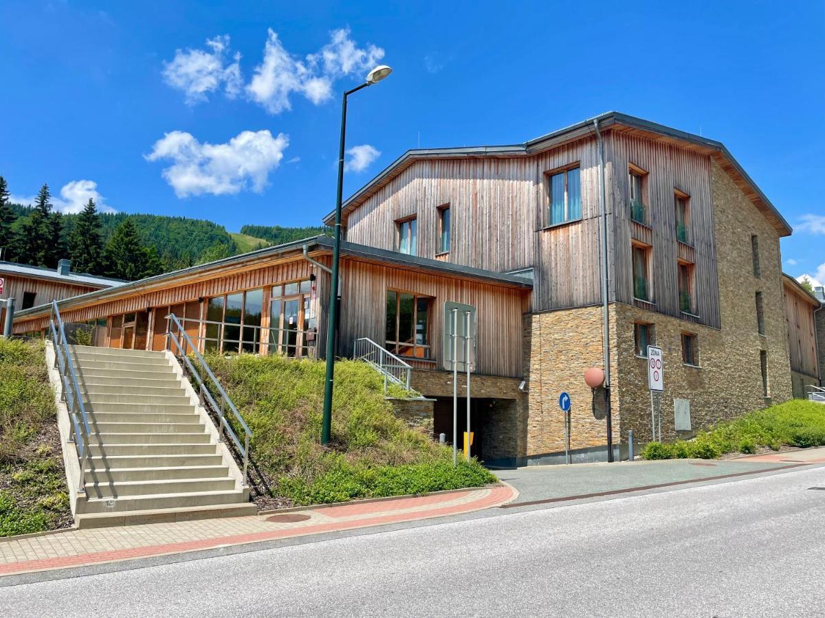 Suites And Apartments Medvedin Špindlerŭv Mlýn Eksteriør bilde